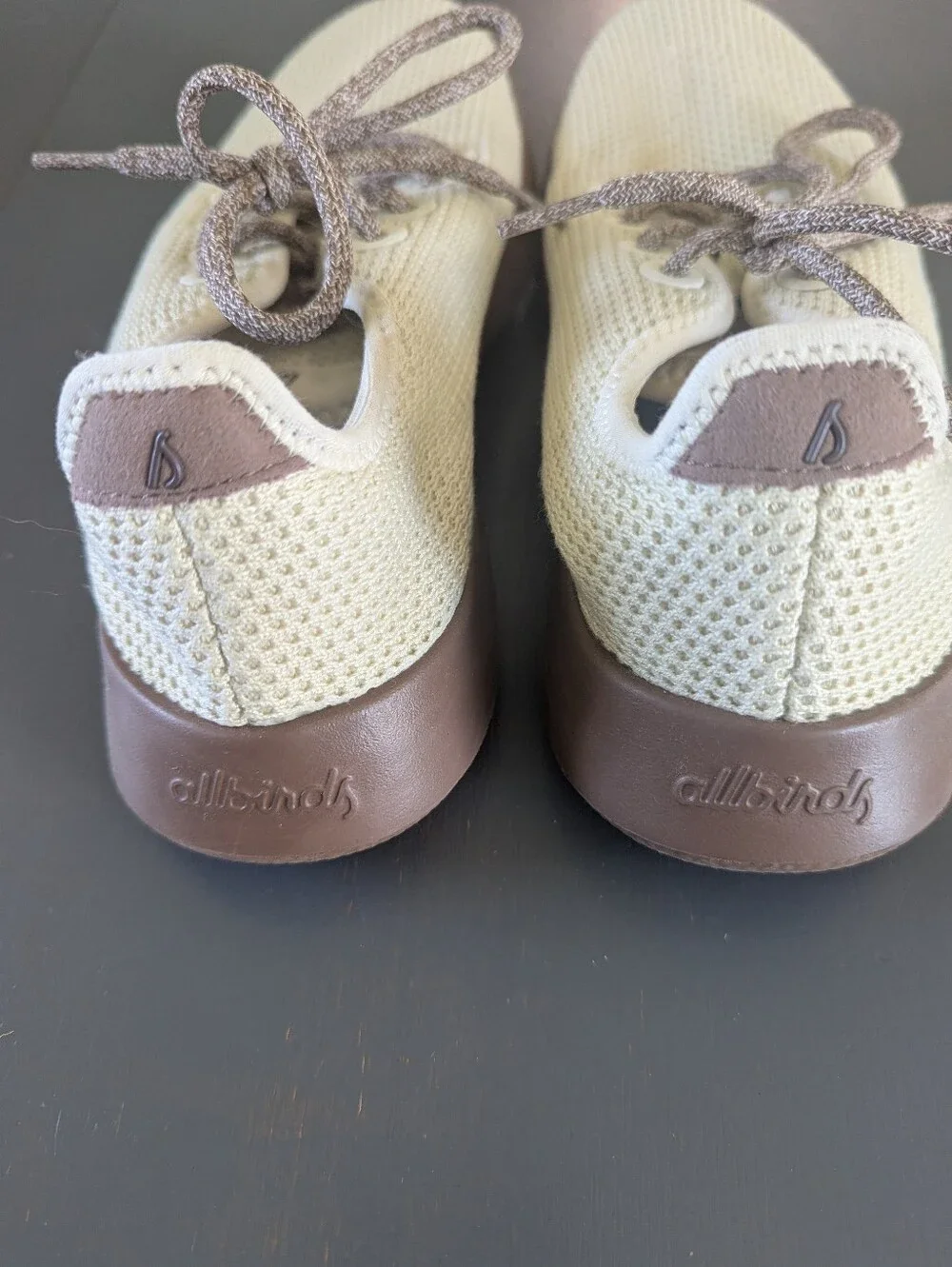 Allbirds Knit Runners. Size 8 Women. Clean. Barely Worn. Great Used Condition